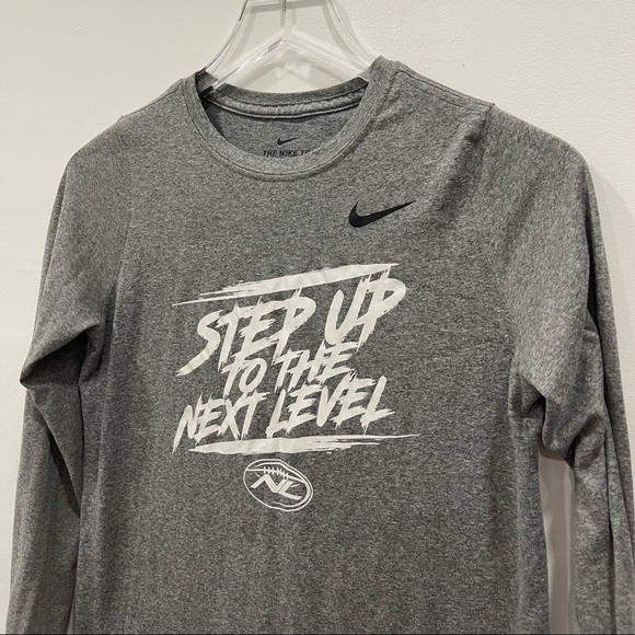 The Nike Tee Long Sleeve Top Grey Size Large Braunig - Picture 3 of 7